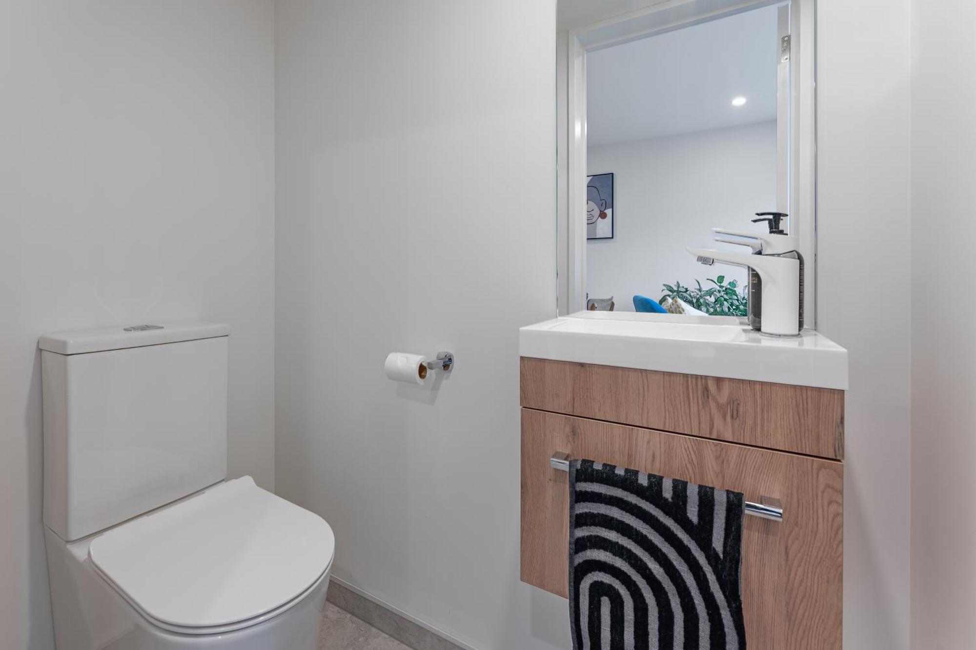 Villa Urban Nest - Entire Townhouse And Free Parking à Christchurch Extérieur photo